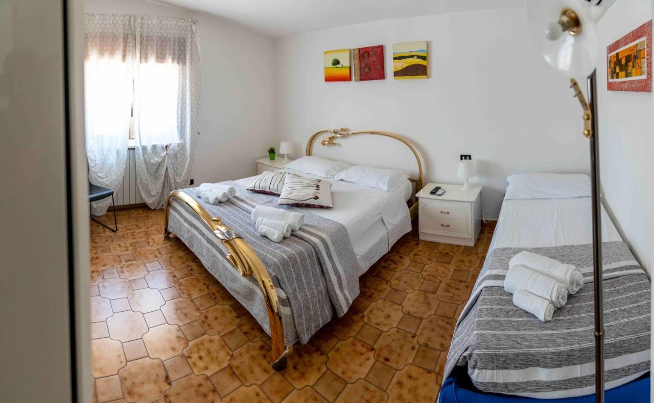 Queen'S Bed & Breakfast Гризолия Экстерьер фото