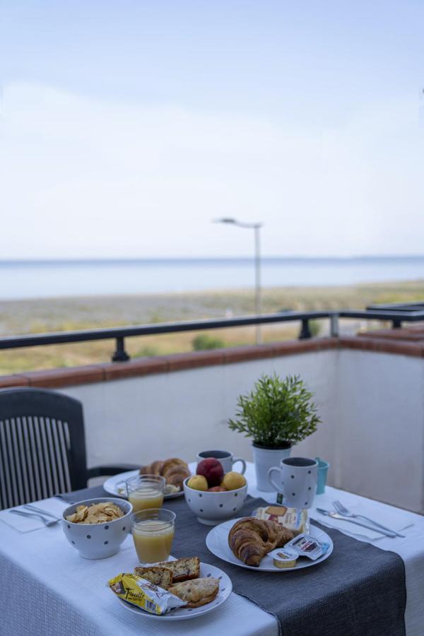 Queen'S Bed & Breakfast Гризолия Экстерьер фото